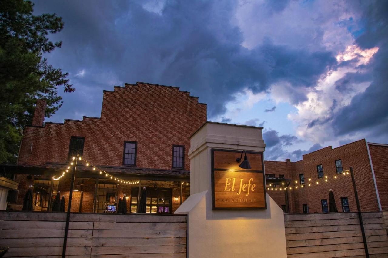 The Lofts At Downtown Salem Aparthotel Bagian luar foto
