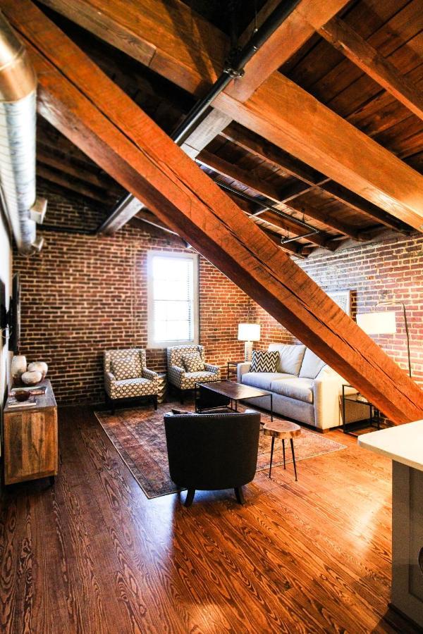 The Lofts At Downtown Salem Aparthotel Bagian luar foto