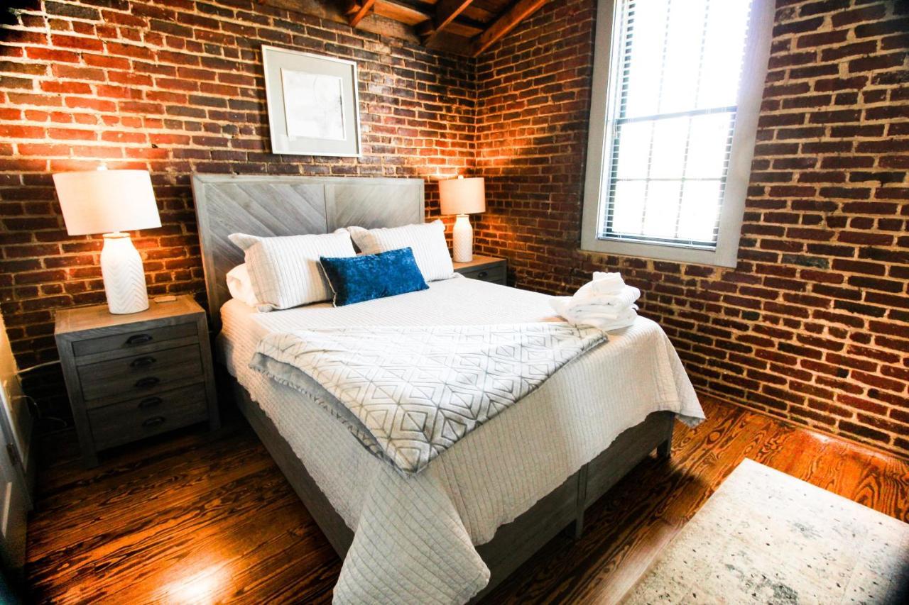 The Lofts At Downtown Salem Aparthotel Bagian luar foto
