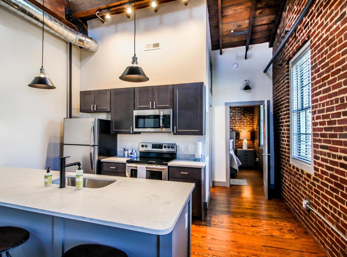 The Lofts At Downtown Salem Aparthotel Bagian luar foto