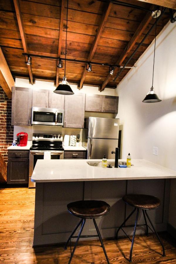 The Lofts At Downtown Salem Aparthotel Bagian luar foto