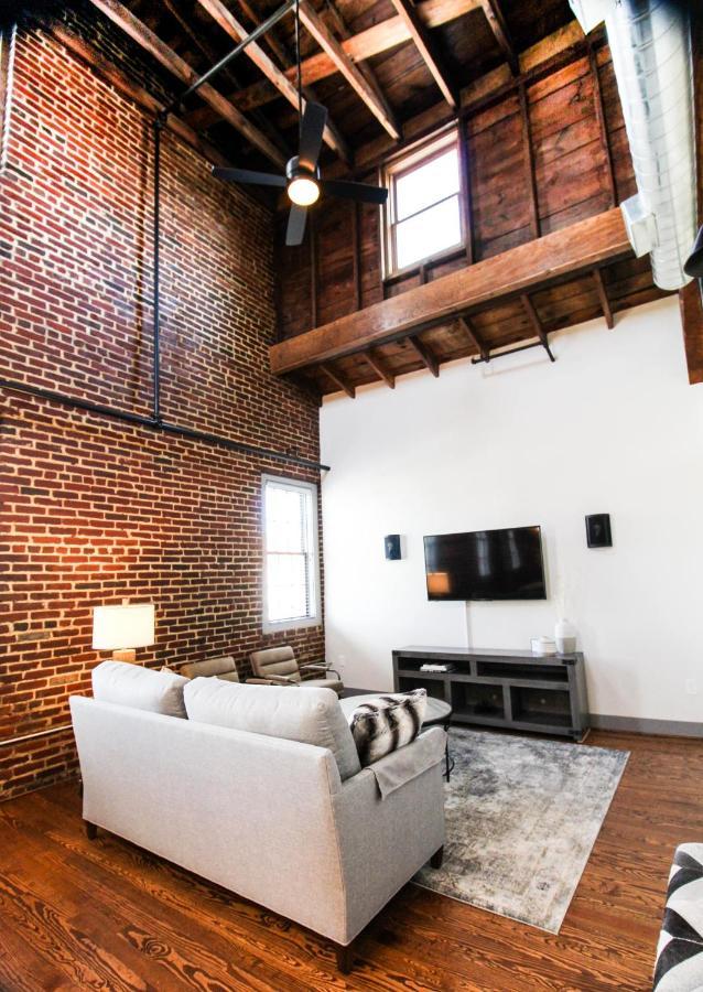 The Lofts At Downtown Salem Aparthotel Bagian luar foto